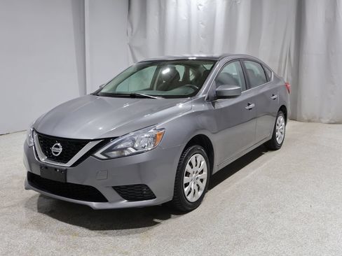 Used 2017 Nissan Sentra S FWD image 7