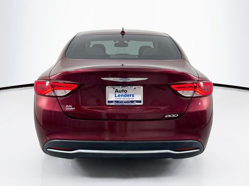 Used 2017 Chrysler 200 Limited Platinum w/ Comfort & Convenience Group FWD image 6