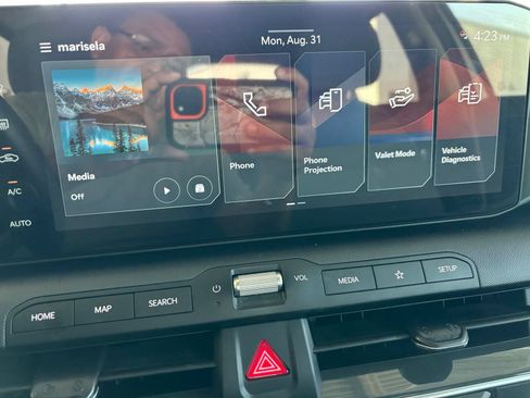 Used 2025 Kia K4 EX FWD image 11