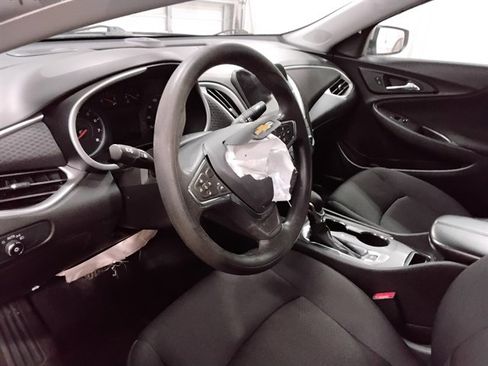 Used 2023 Chevrolet Malibu LT FWD image 11