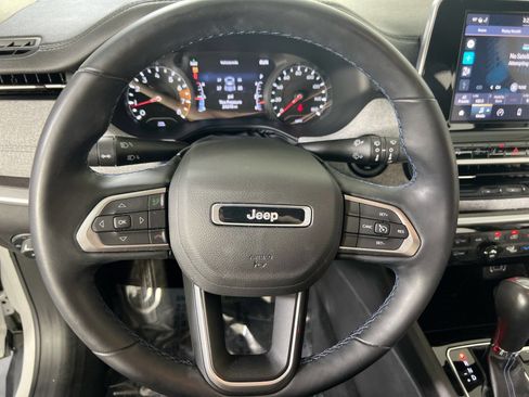Used 2022 Jeep Compass Latitude w/ Convenience Group image 11