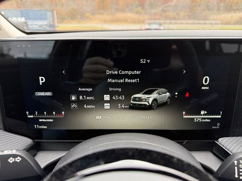 New 2026 Nissan Kicks SR w/ Cold Weather Package image 24