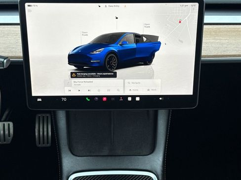 Used 2023 Tesla Model Y Performance AWD/4WD image 15