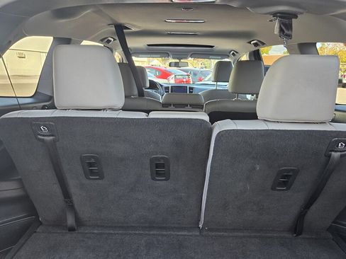 Used 2017 Honda Pilot EX-L image 18