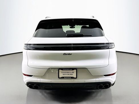New 2026 Porsche Cayenne Turbo image 10