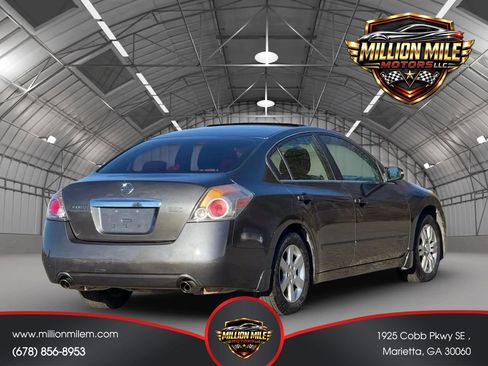 Used 2012 Nissan Altima 2.5 S w/ Convenience Pkg FWD image 9