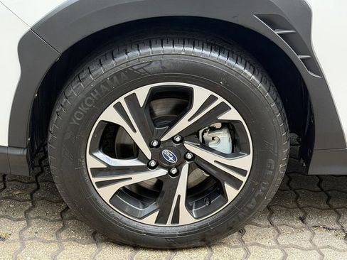 Used 2024 Subaru Crosstrek 2.0i Premium AWD/4WD image 12