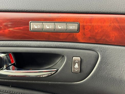 Used 2007 Lexus LS 460 image 17