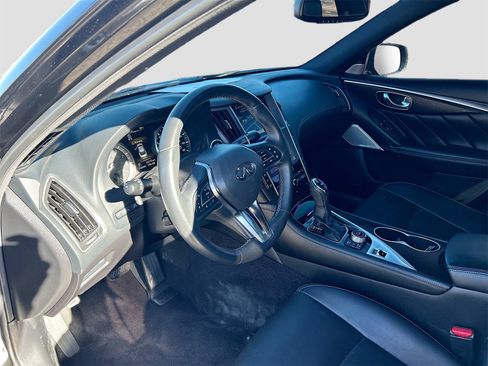 Used 2023 INFINITI Q50 Sensory image 9