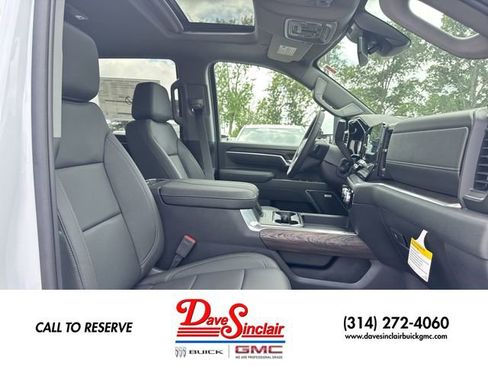 New 2026 GMC Sierra 2500 SLT w/ SLT Premium Package AWD/4WD image 25