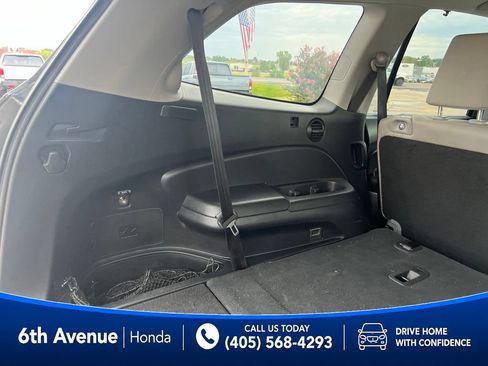 Used 2019 Honda Pilot Touring image 15