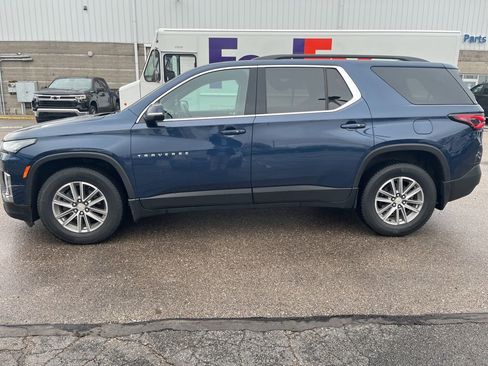 Used 2023 Chevrolet Traverse LT w/ LPO, Floor Liner Package image 5