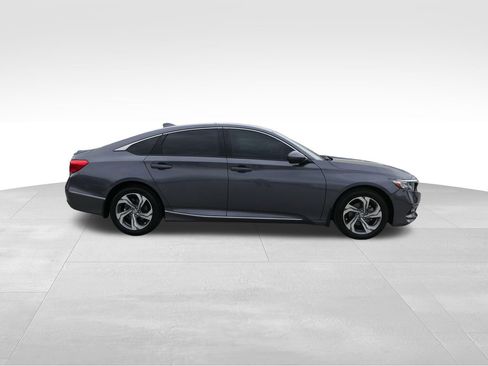 Used 2018 Honda Accord EX-L image 2
