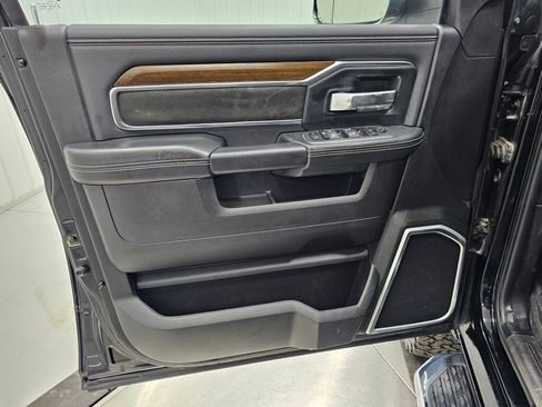 Used 2022 RAM 2500 Laramie image 22