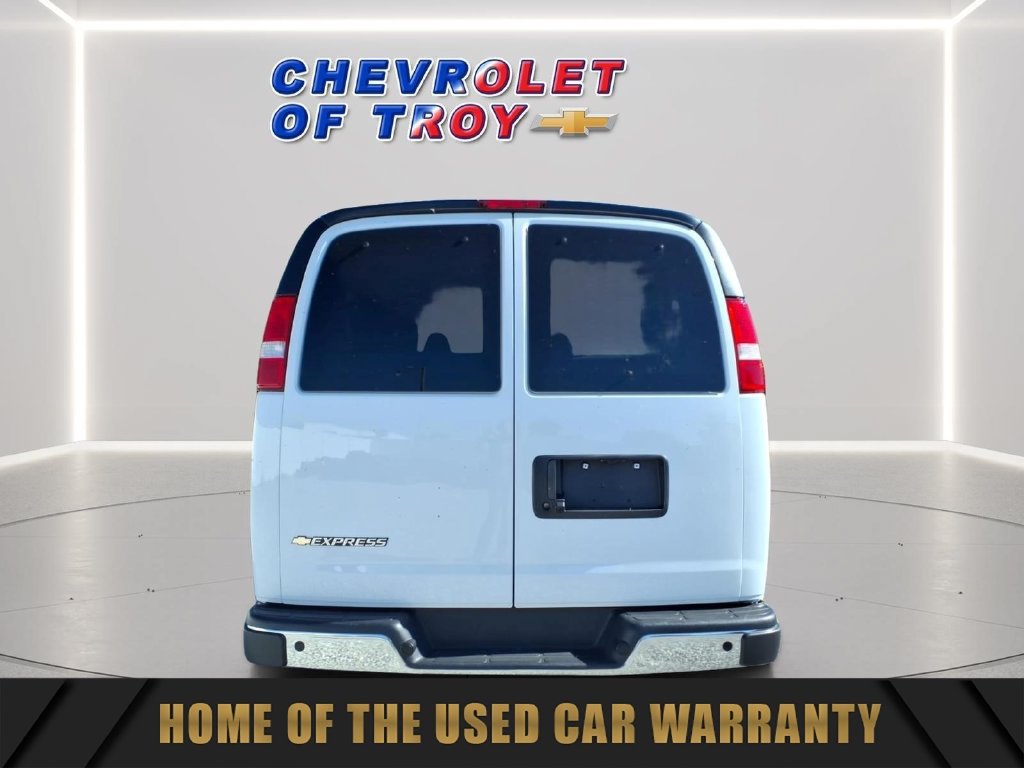 Certified 2025 Chevrolet Express 3500 LT w/ LT Preferred Equipment Group RWD image 8