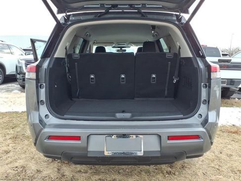 New 2026 Nissan Pathfinder SL image 31