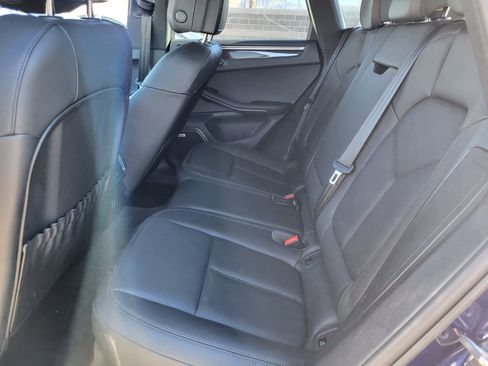 Used 2022 Porsche Macan image 17