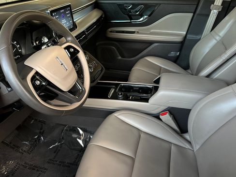 Used 2022 Lincoln Corsair FWD image 9