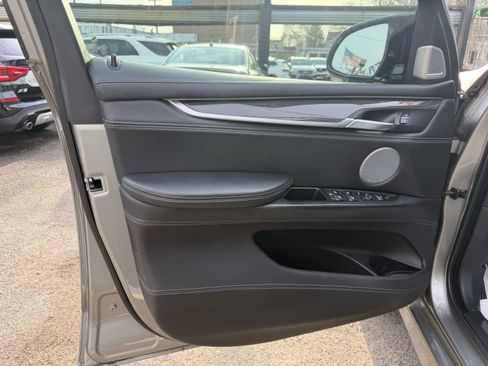 Used 2017 BMW X5 M image 27