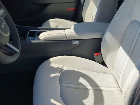 New 2026 Hyundai Sonata SEL FWD image 17