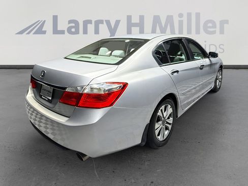 Used 2013 Honda Accord LX image 5