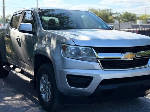 Used 2017 Chevrolet Colorado W/T w/ WT Convenience Package RWD image 3