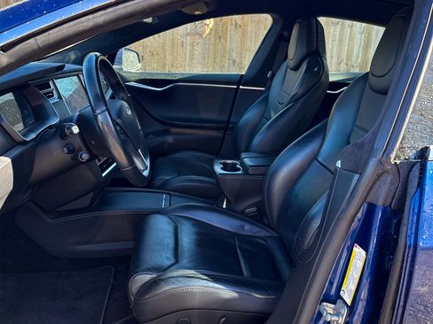 Used 2017 Tesla Model S 90D image 23