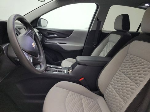 Used 2021 Chevrolet Equinox LT FWD image 17
