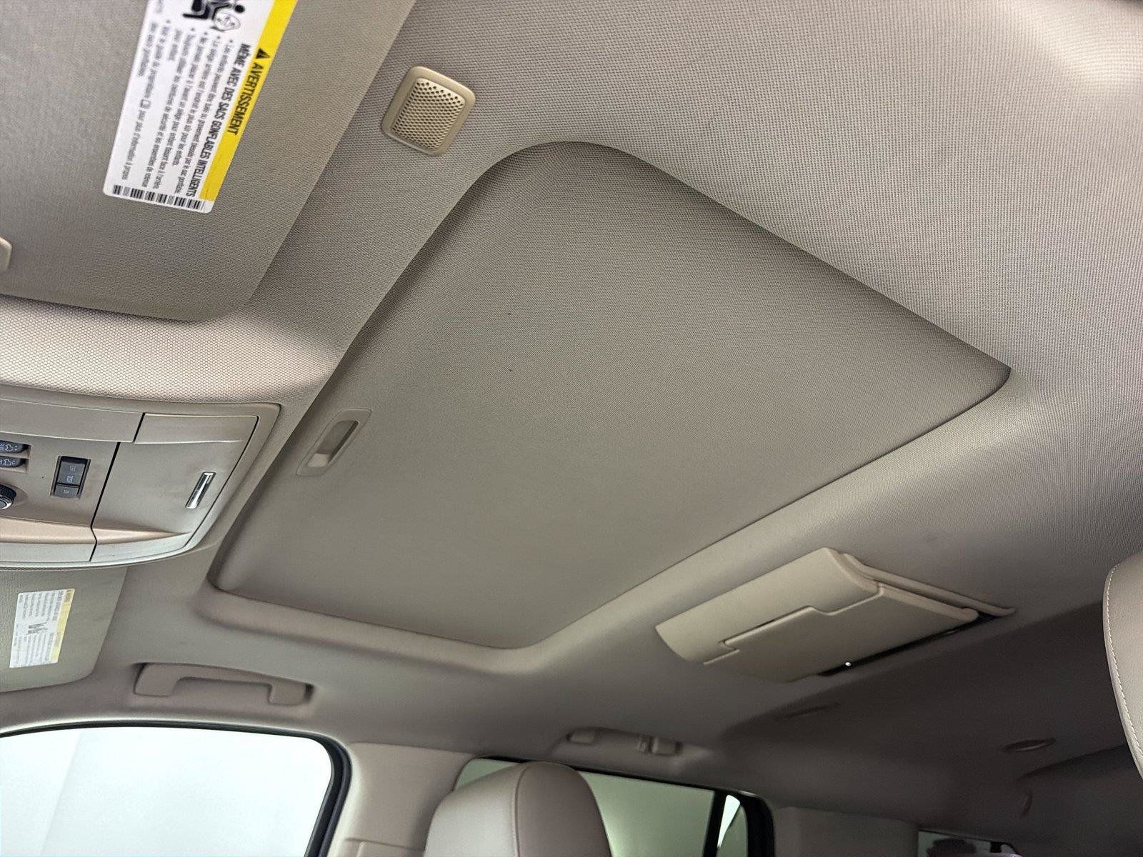 Used 2015 Chevrolet Tahoe LTZ RWD image 36