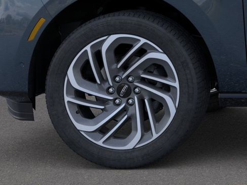 New 2025 Lincoln Navigator Reserve image 20