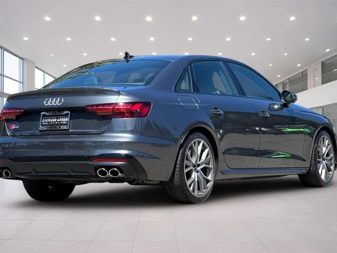 Used 2021 Audi S4 Premium Plus w/ Premium Plus Package AWD/4WD image 4