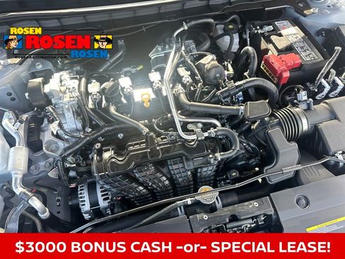 New 2025 Nissan Altima 2.5 SR w/ SR Premium Package image 32