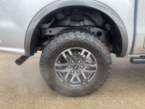 Used 2022 Ford Ranger Lariat w/ Tremor Off-Road Package image 9