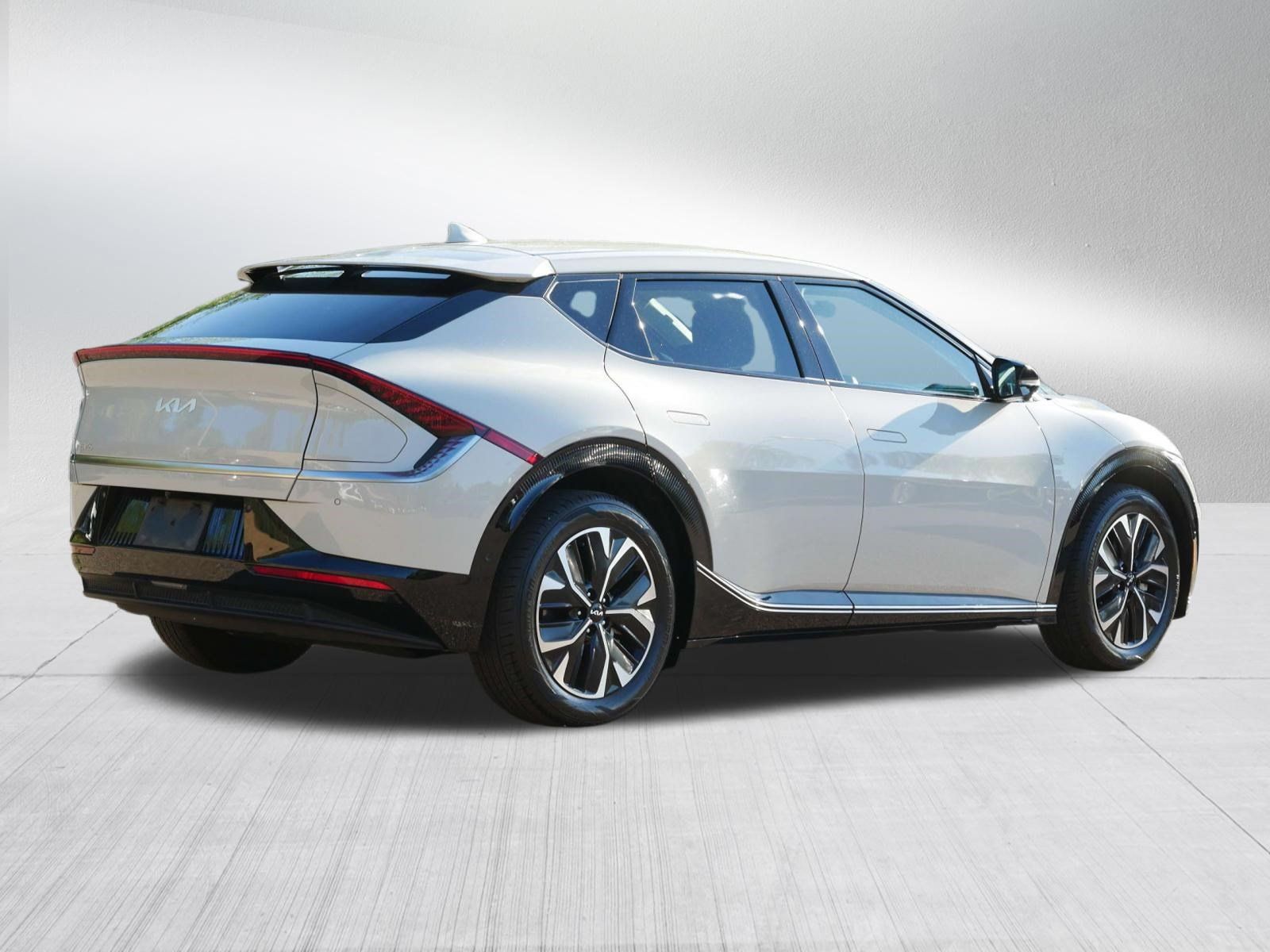 Certified 2023 Kia EV6 Wind w/ Wind Technology Package AWD/4WD image 7