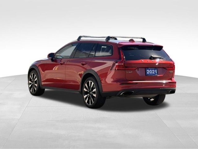 Used 2021 Volvo V60 T5 Cross Country w/ Climate Package AWD/4WD image 7