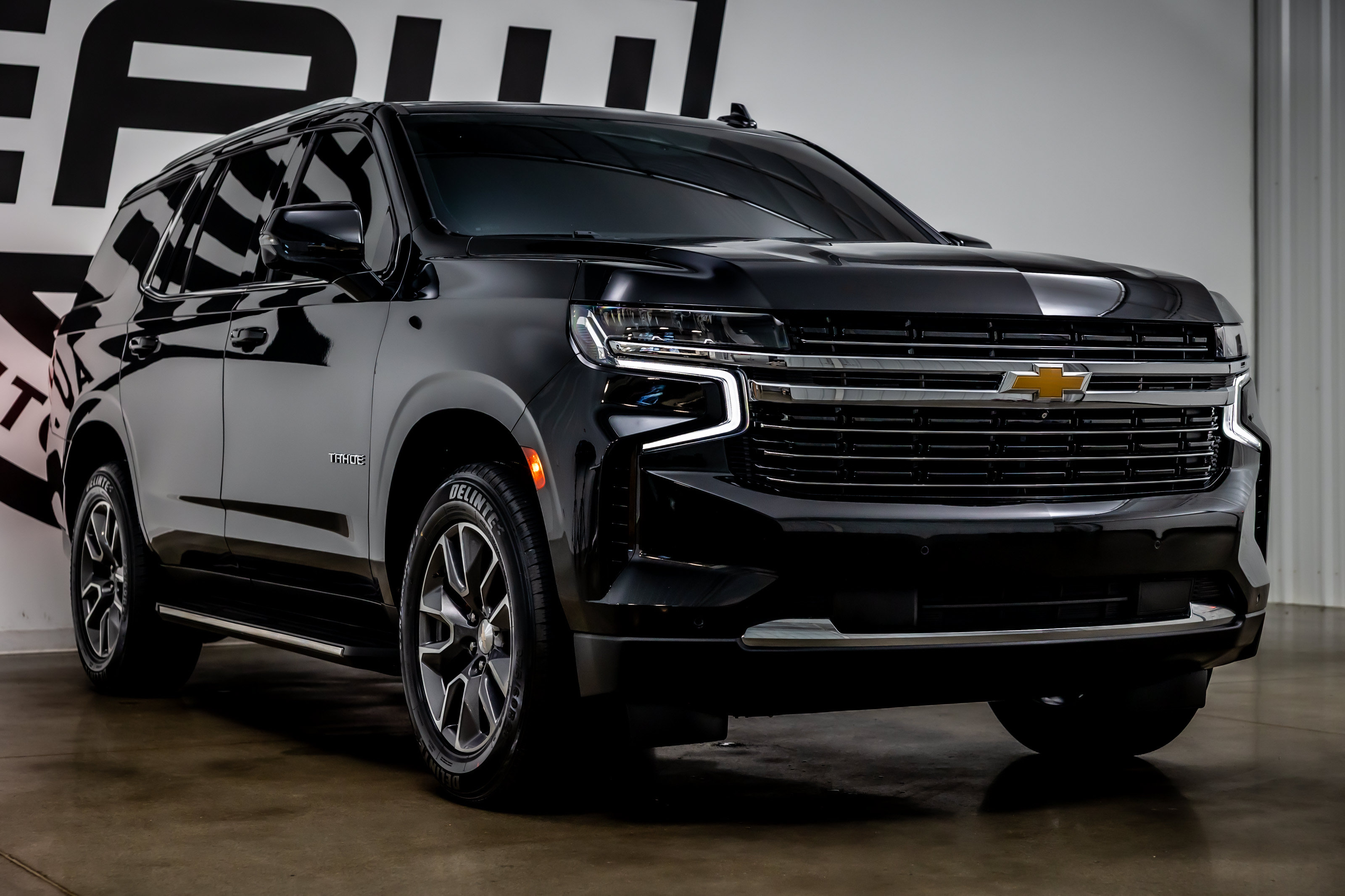 Used 2022 Chevrolet Tahoe LT w/ Luxury Package RWD image 25