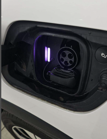 Used 2023 Volvo C40 P8 Recharge Plus AWD/4WD image 17