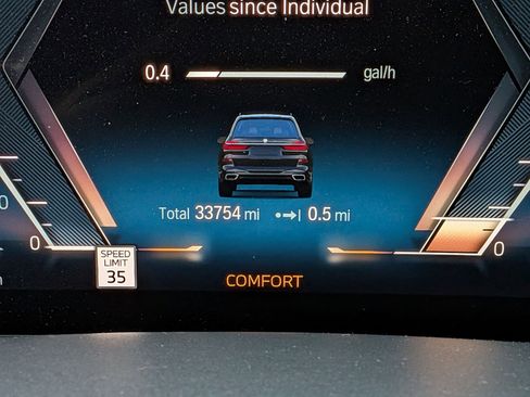 Used 2023 BMW X7 xDrive40i w/ Executive Package image 17