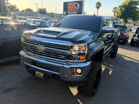 Used 2017 Chevrolet Silverado 2500 LTZ w/ Duramax Plus Package AWD/4WD image 28