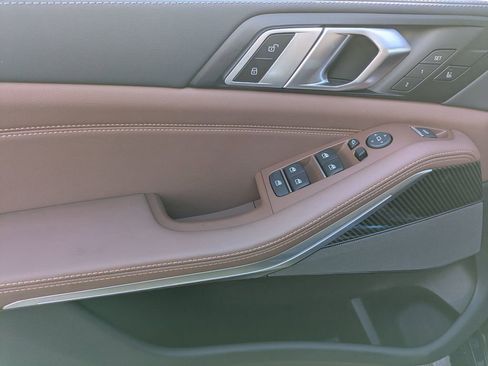 New 2026 BMW X5 M60i w/ Climate Comfort Package image 11