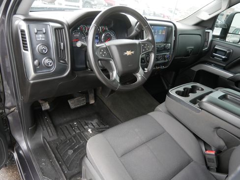 Used 2015 Chevrolet Silverado 3500 LT w/ LT Convenience Package image 10