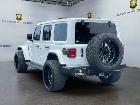 Used 2021 Jeep Wrangler Unlimited Sahara image 7