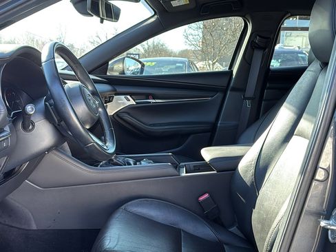 Used 2020 MAZDA MAZDA3 AWD Hatchback w/ Premium Pkg image 12