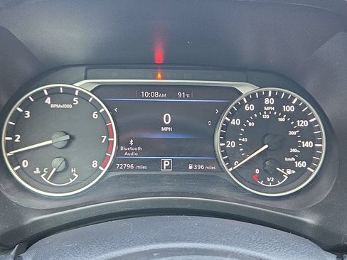Used 2021 Nissan Sentra SR FWD image 11