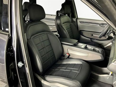 New 2026 Kia EV9 Land w/ Nightfall Edition Package image 11