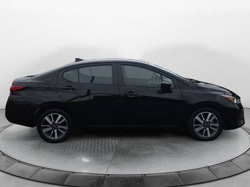 Used 2023 Nissan Versa SV FWD image 6