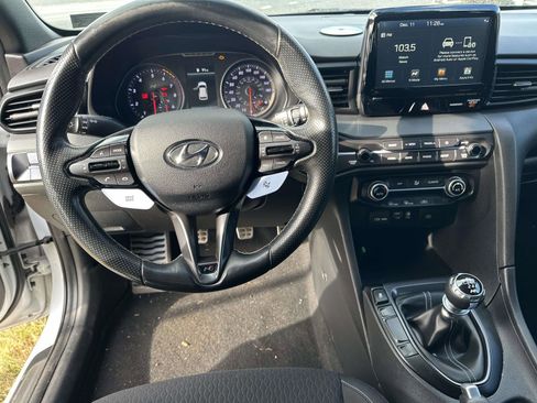 Used 2020 Hyundai Veloster N w/ Performance Package image 8