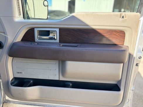 Used 2010 Ford F150 Platinum image 12