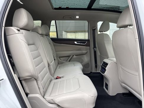 New 2026 Volkswagen Atlas SEL image 19