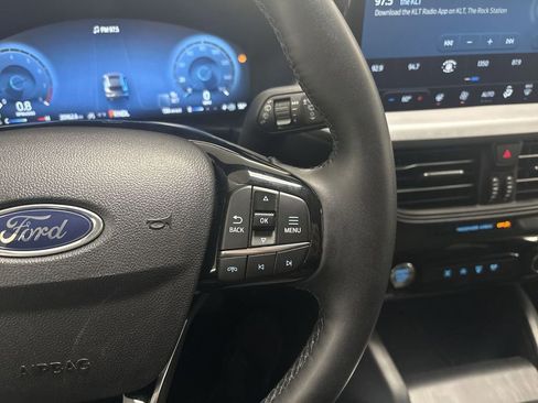 Used 2025 Ford Escape Platinum image 54